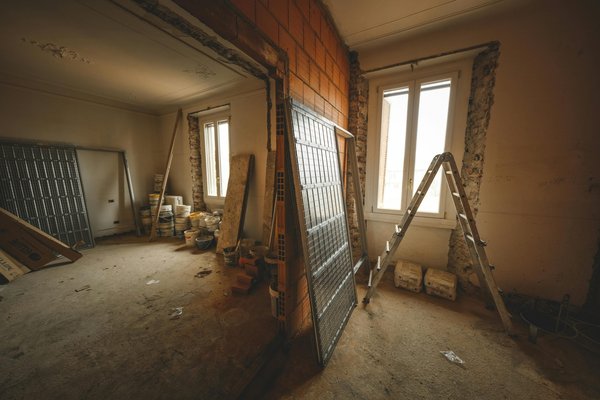 Travaux d'intérieur : coûts, aides et idées pour rénover